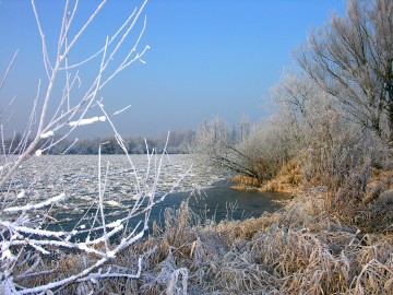 Warta pod Strońskiem